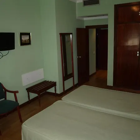 Hotel Serit 3*